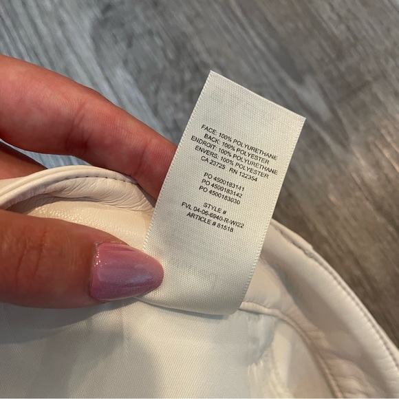 ARITZIA Wilfred The Melina Pant Cream Faux Vegan Leather Pants - Picture 9 of 9